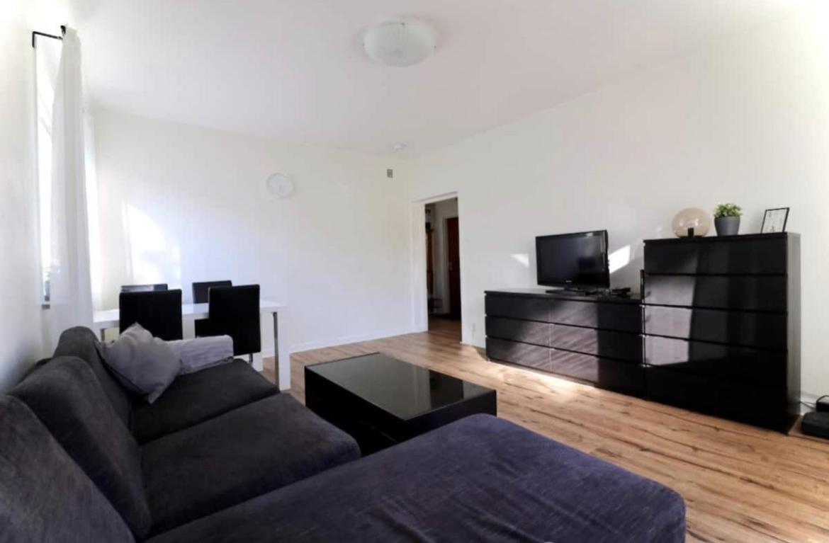 Stockholm Apartment Hammarbyhojden ภายนอก รูปภาพ